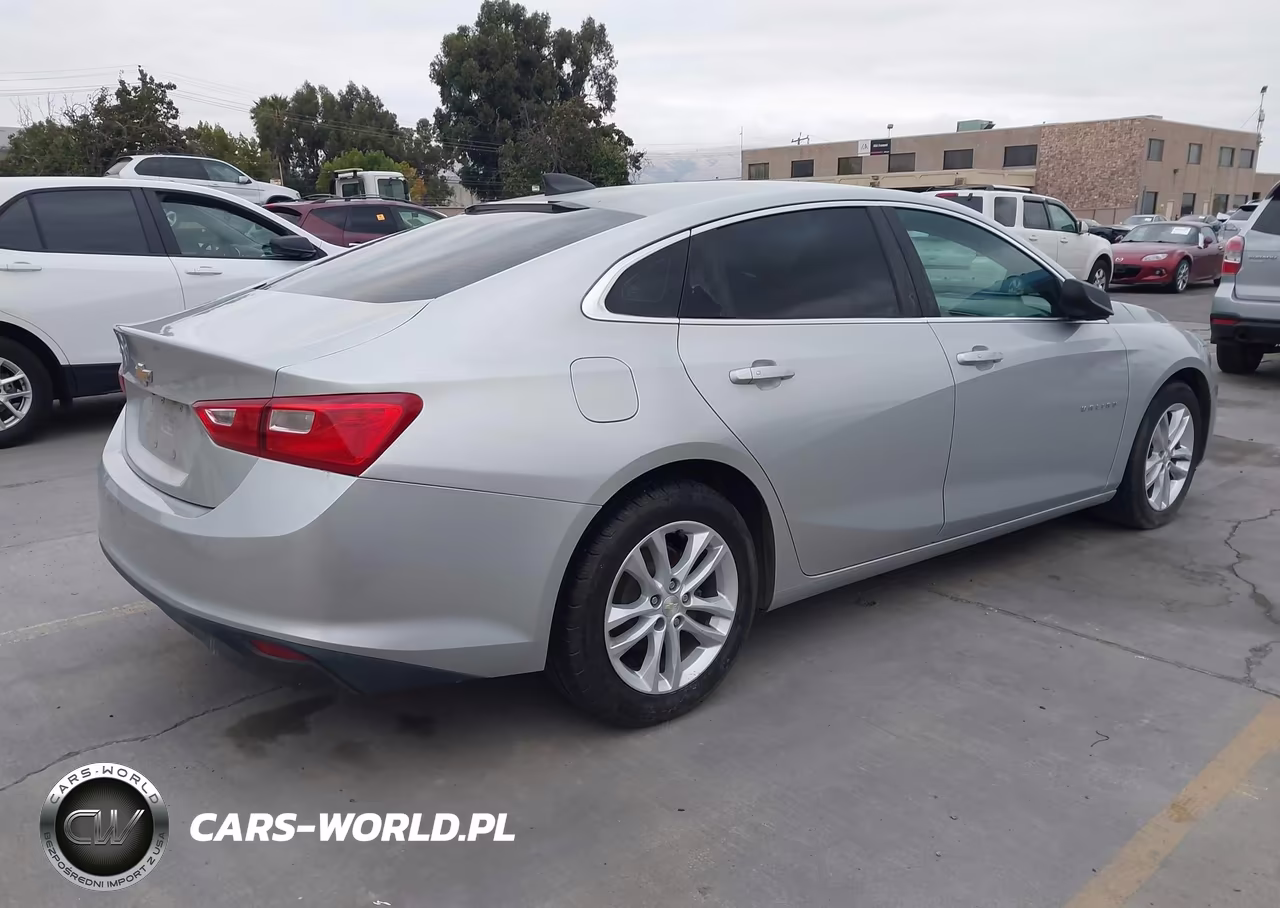 2017 Chevrolet Malibu Ls VIN:1G1ZB5ST3HF274882 - 4
