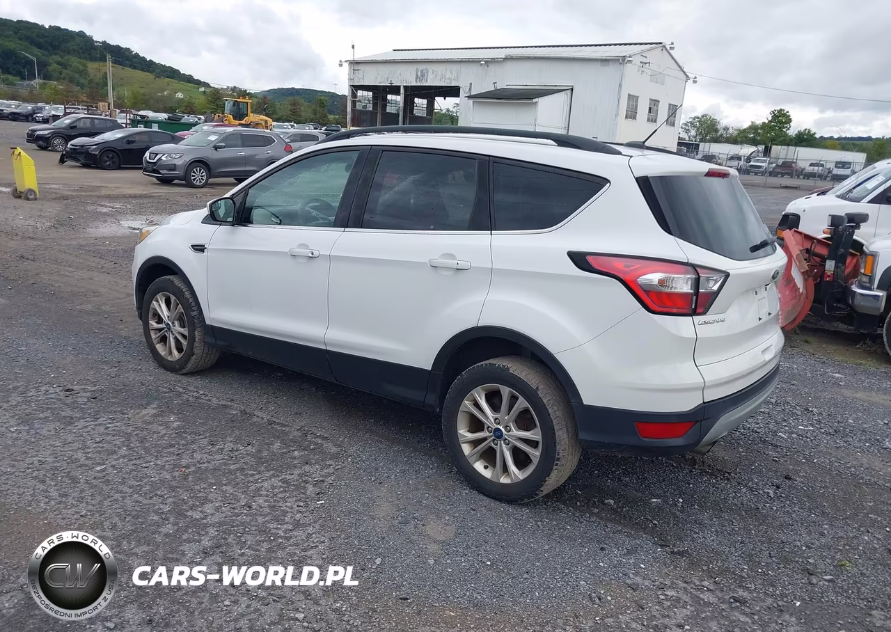 2018 Ford Escape Se VIN:1FMCU9GD4JUD60750 - 3