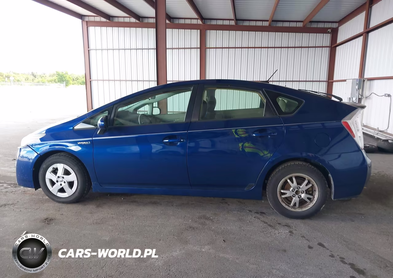 2011 Toyota Prius Three VIN:JTDKN3DU7B0279460 - 14