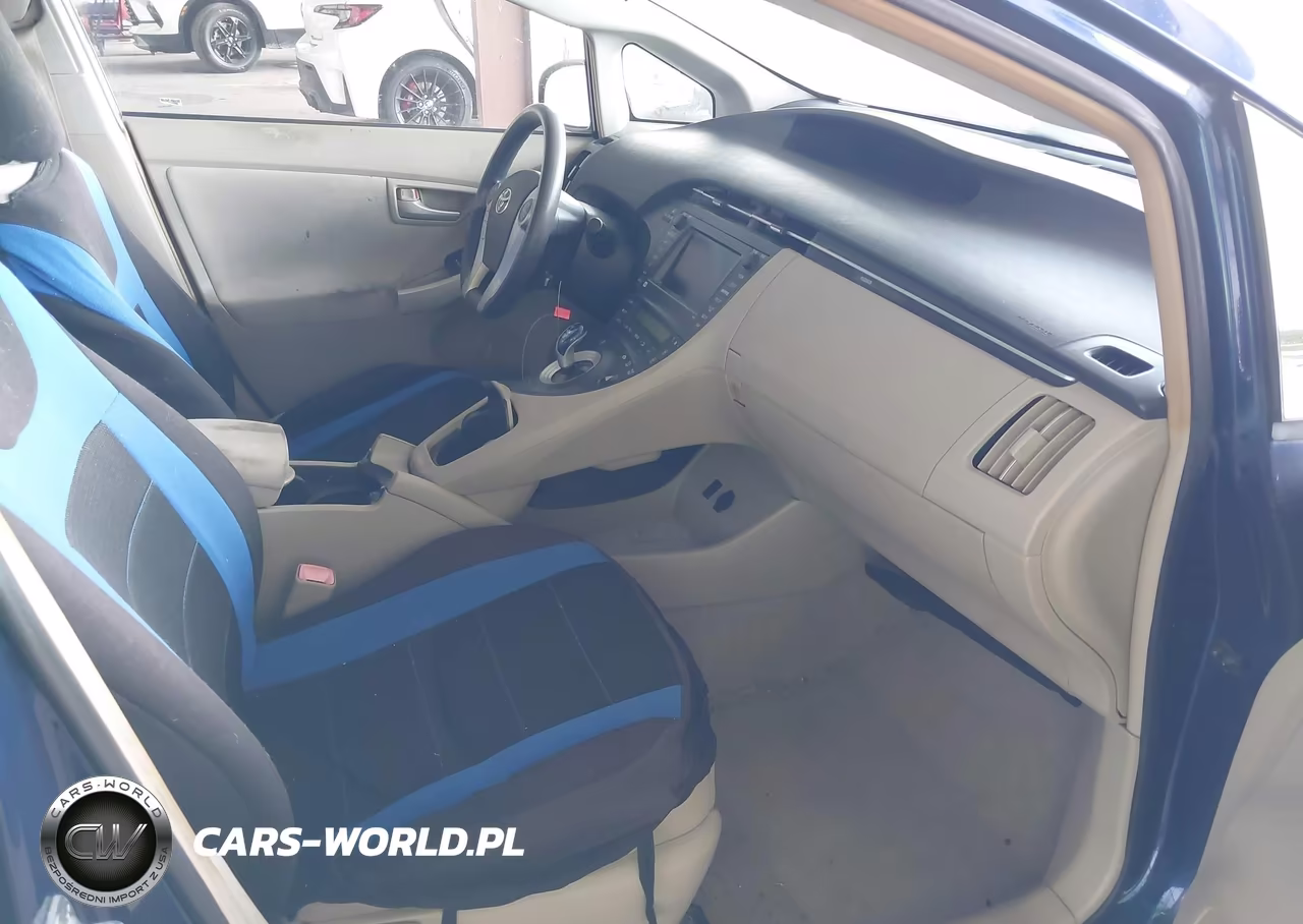 2011 Toyota Prius Three VIN:JTDKN3DU7B0279460 - 5