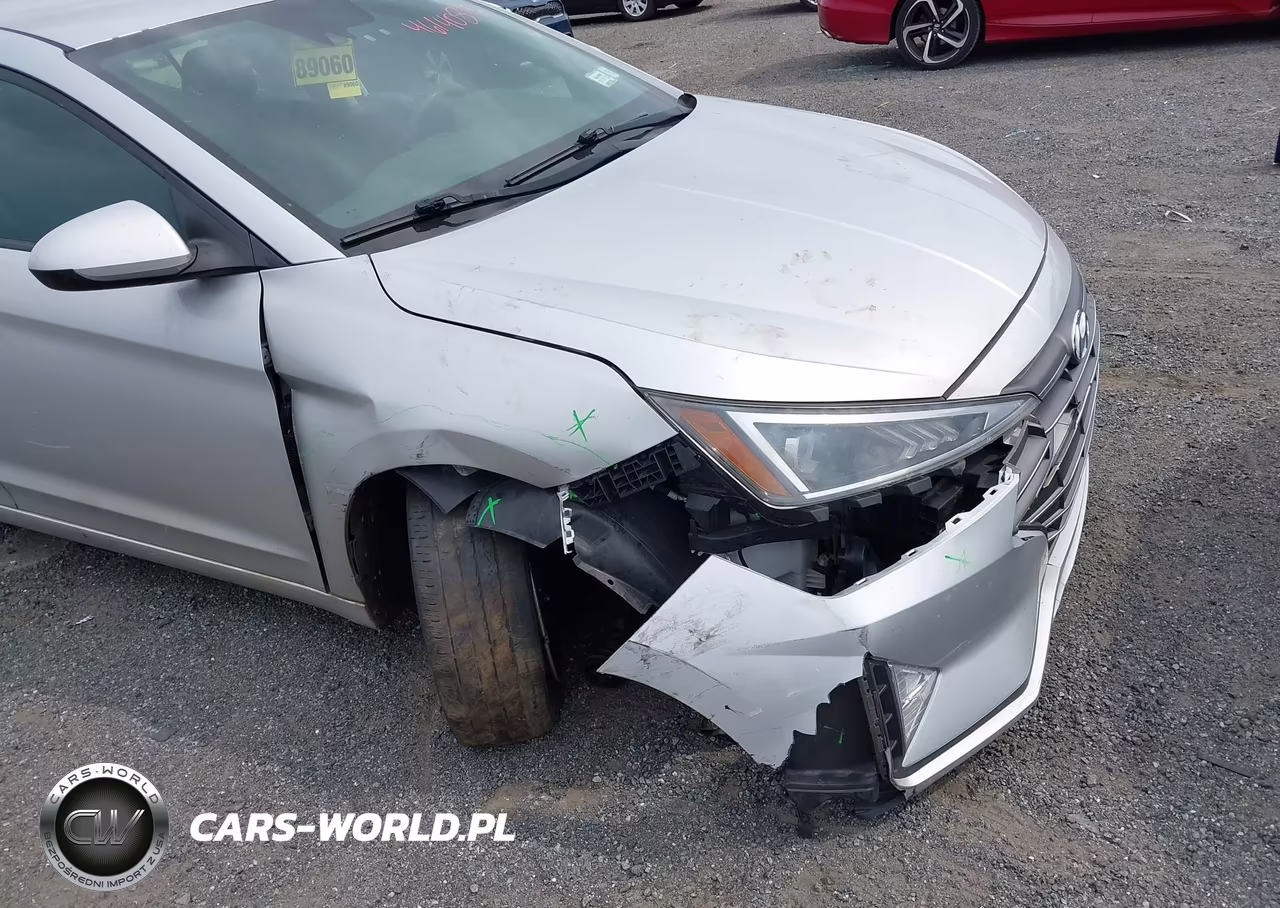 2019 Hyundai Elantra Sel VIN:5NPD84LF8KH418734 - 6
