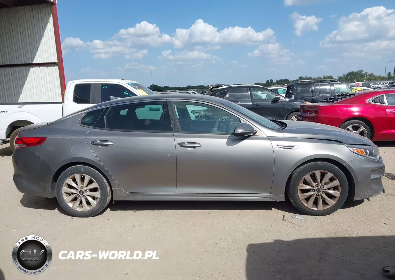 2016 Kia Optima Ex VIN:5XXGU4L34GG030272 - 13