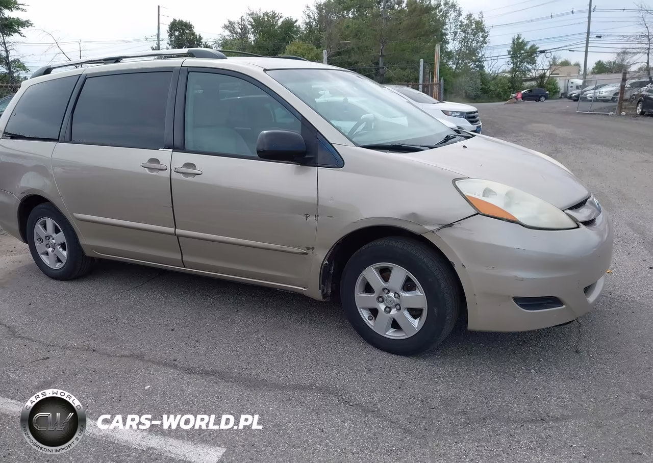 2007 Toyota Sienna Le
