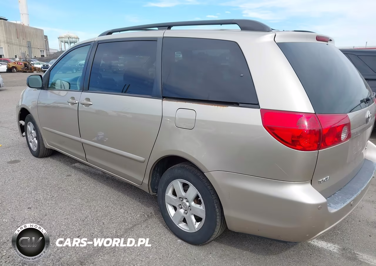 2007 Toyota Sienna Le VIN:5TDZK23C67S007898 - 3