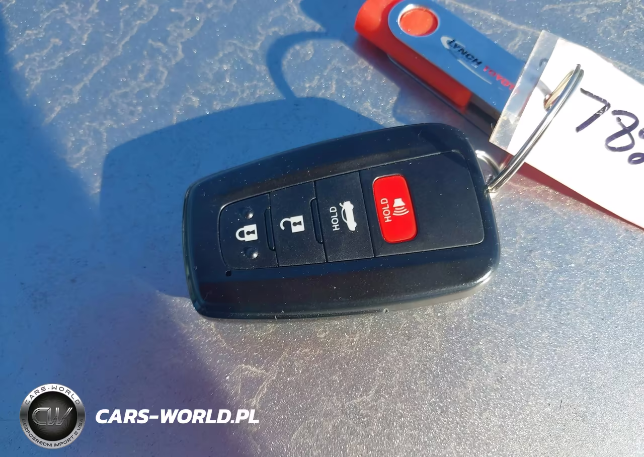 2019 Toyota Camry Le VIN:4T1B11HK7KU782211 - 11