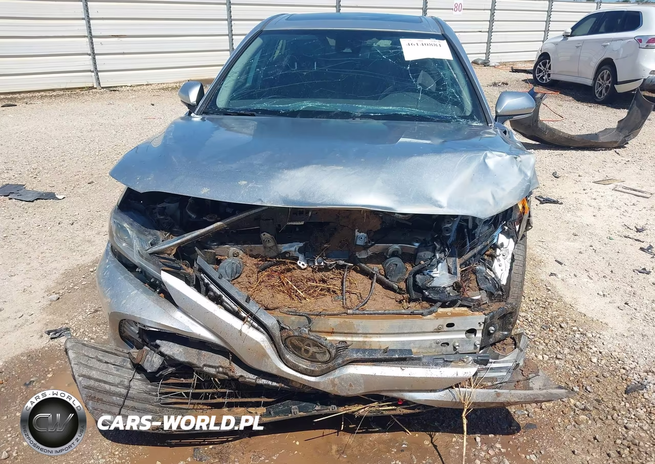 2019 Toyota Camry Le VIN:4T1B11HK7KU782211 - 12