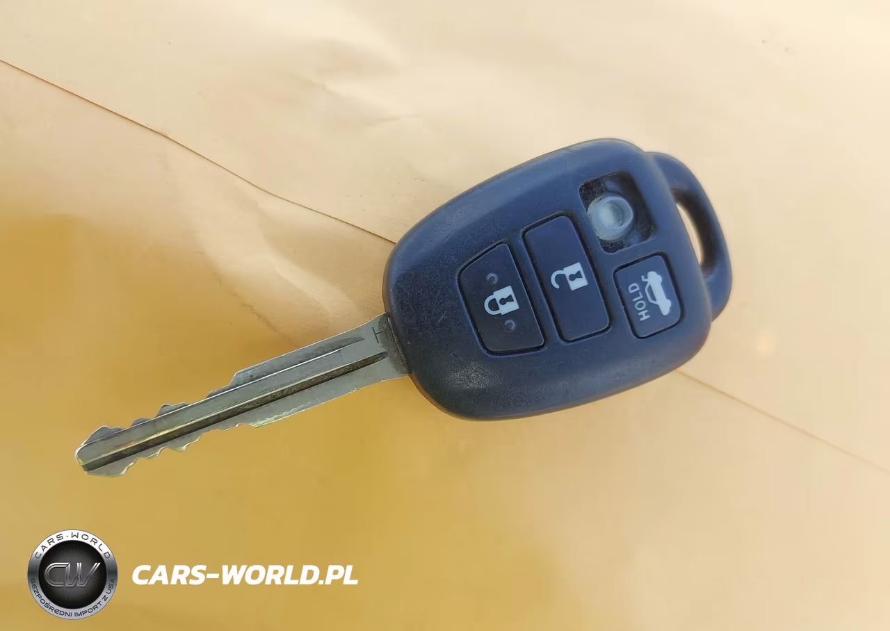 2015 Toyota Corolla Le VIN:2T1BURHE4FC473089 - 11