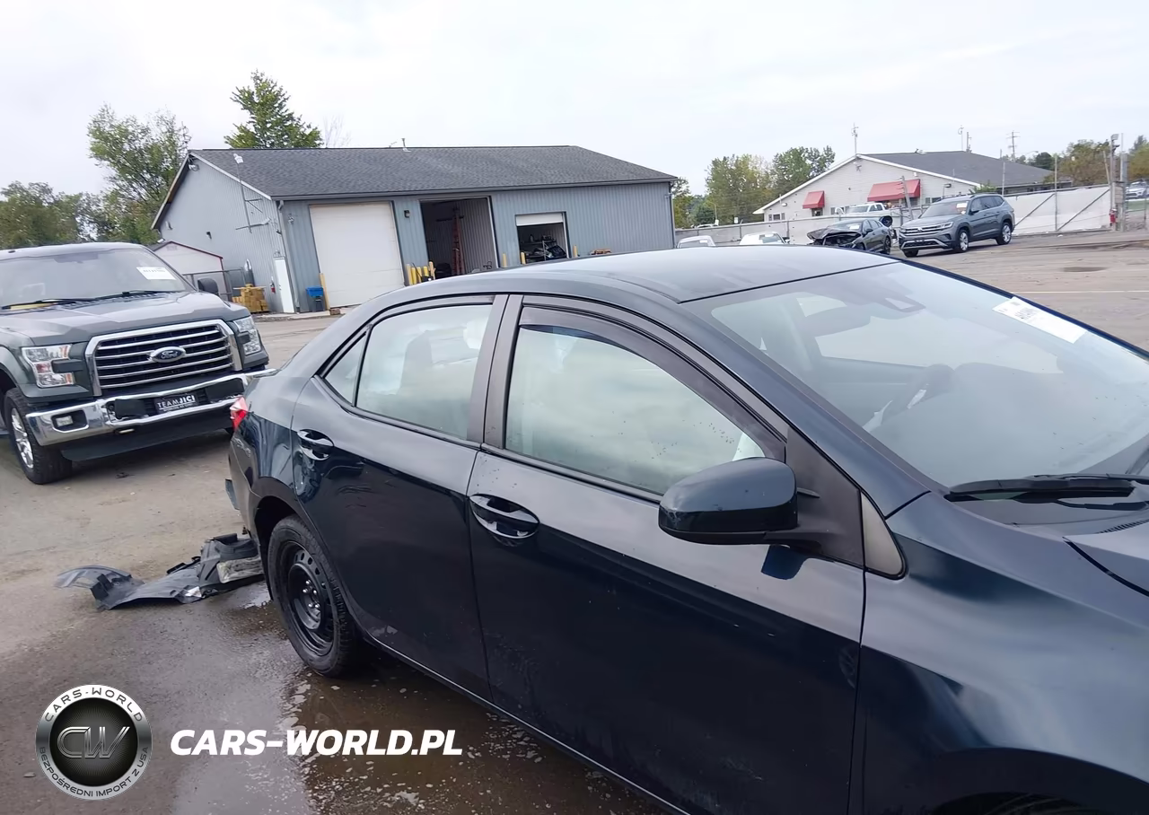 2019 Toyota Corolla Le VIN:2T1BURHE5KC233656 - 14