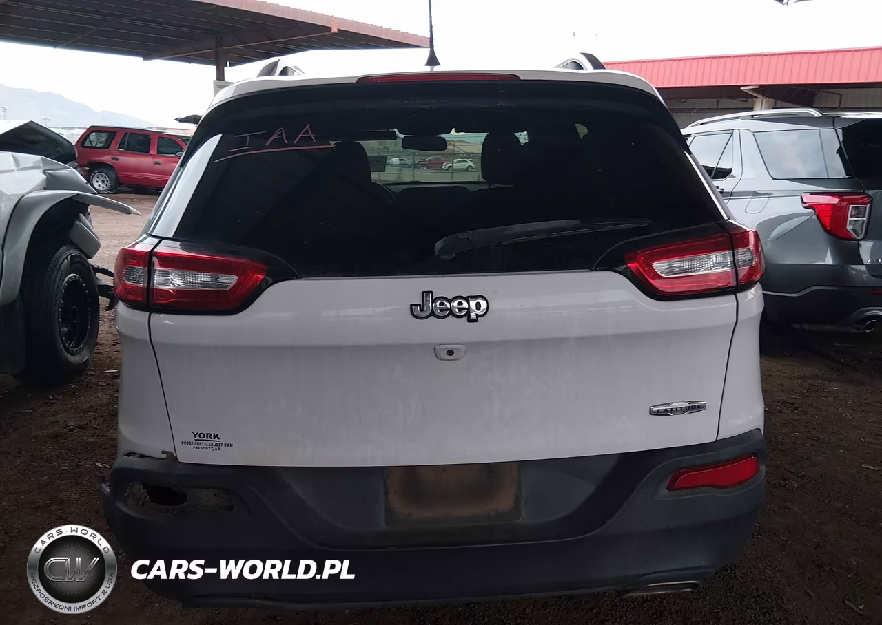 2017 Jeep Cherokee Latitude Fwd VIN:1C4PJLCS3HD232364 - 16
