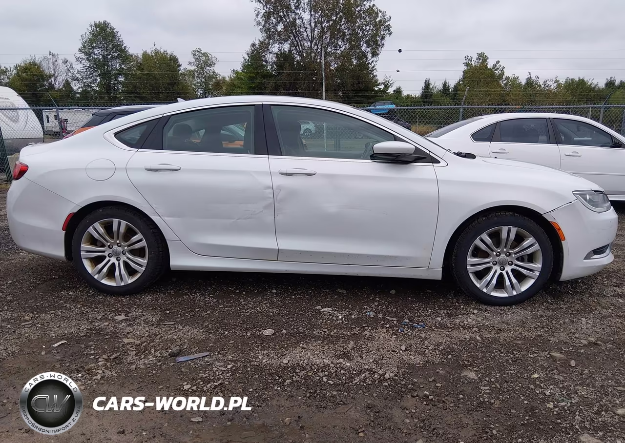 2015 Chrysler 200 Limited VIN:1C3CCCAB0FN597687 - 13