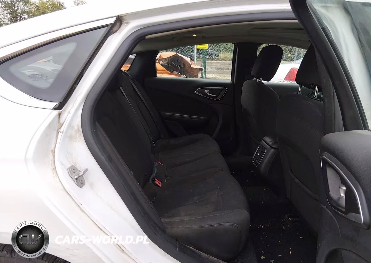 2015 Chrysler 200 Limited VIN:1C3CCCAB0FN597687 - 8