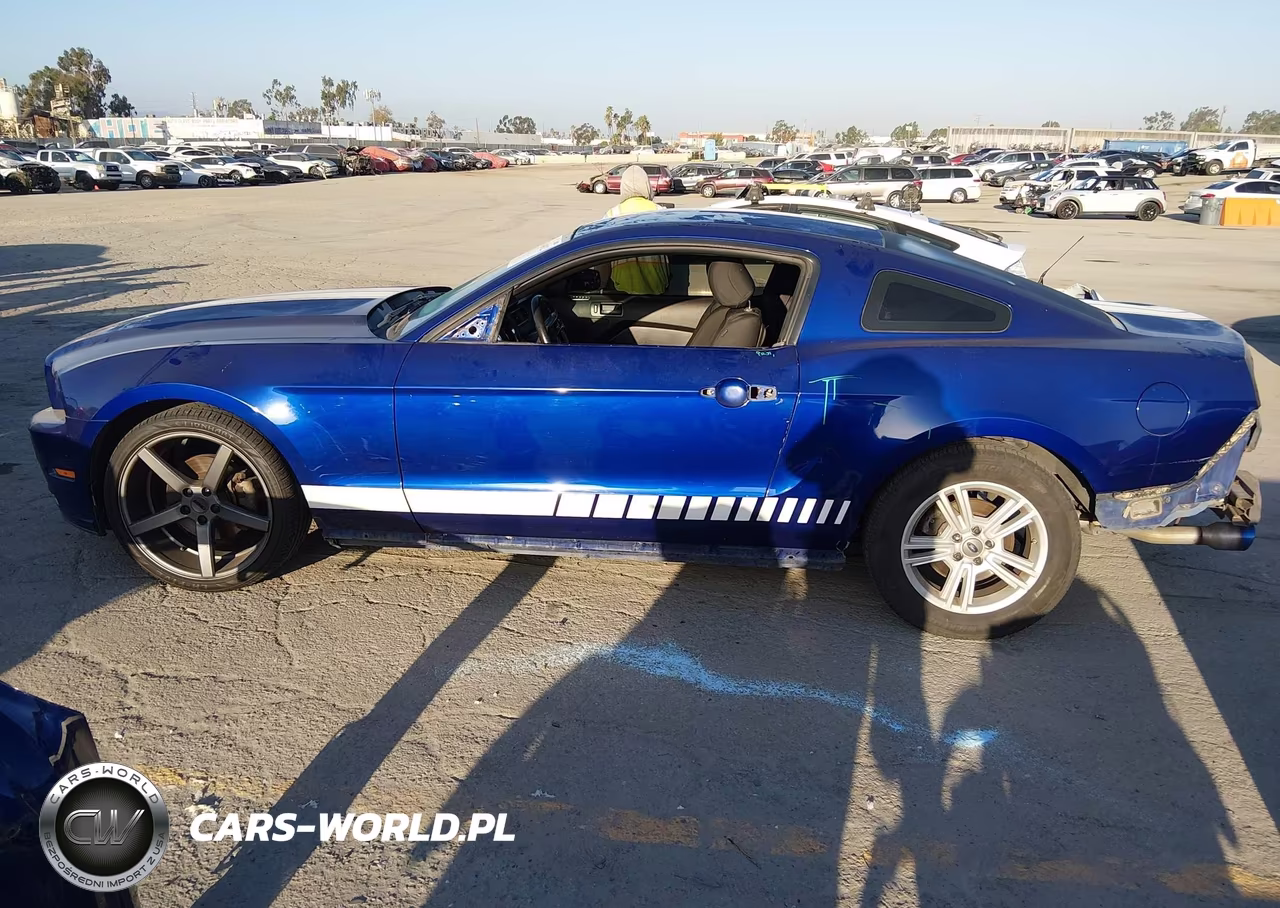 2014 Ford Mustang V6 VIN:1ZVBP8AM1E5288722 - 15
