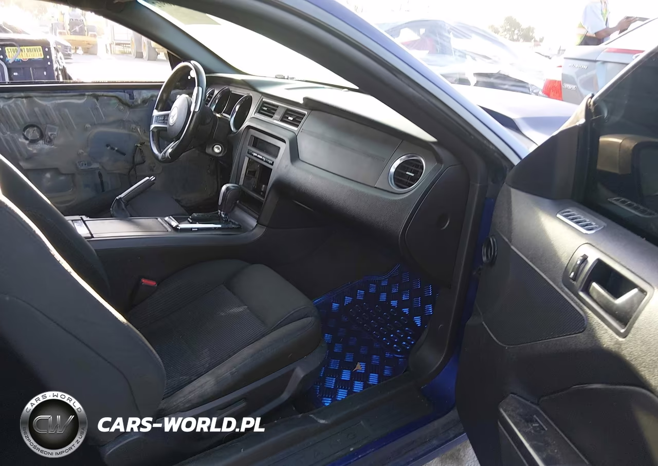 2014 Ford Mustang V6 VIN:1ZVBP8AM1E5288722 - 5