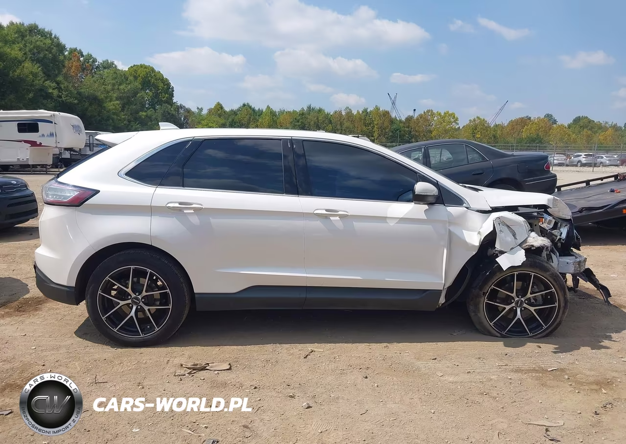 2018 Ford Edge Titanium VIN:2FMPK3K96JBC09812 - 14