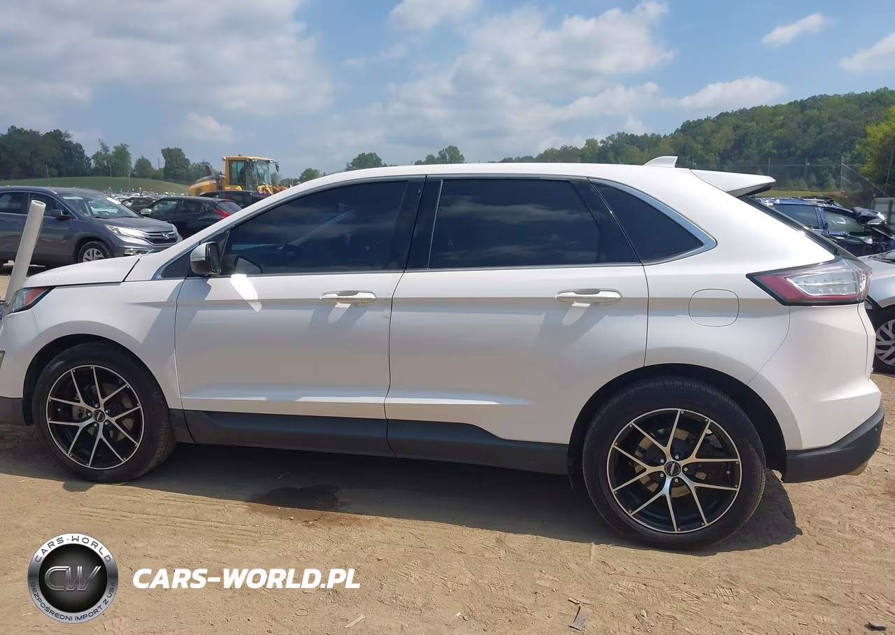 2018 Ford Edge Titanium VIN:2FMPK3K96JBC09812 - 15