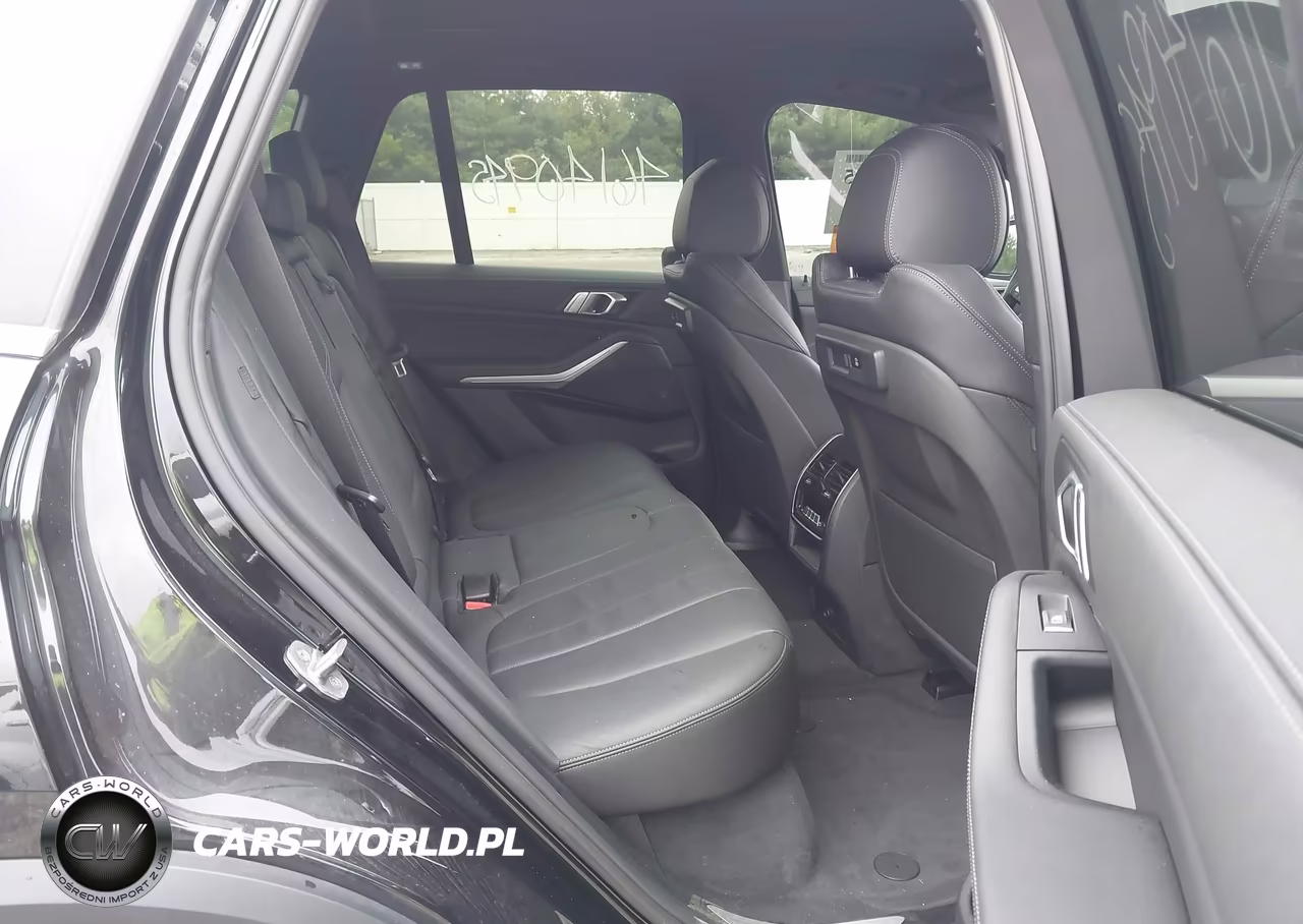 2022 BMW X5 xDrive40I VIN:5UXCR6C00N9M24054 - 7