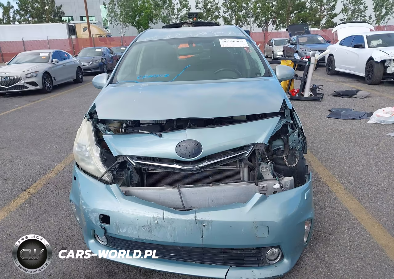 2013 Toyota Prius V Five VIN:JTDZN3EU8D3289283 - 13