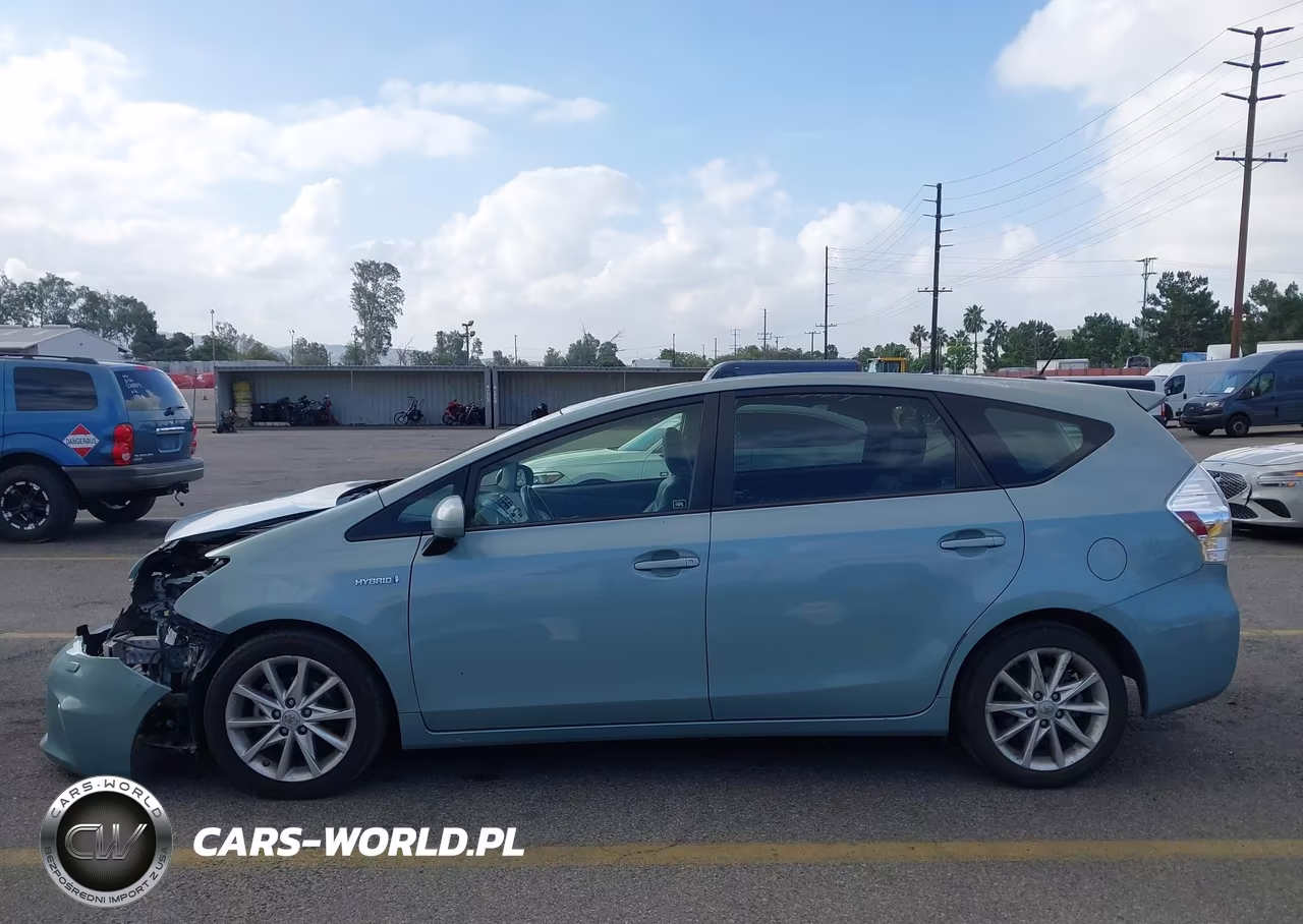 2013 Toyota Prius V Five VIN:JTDZN3EU8D3289283 - 15