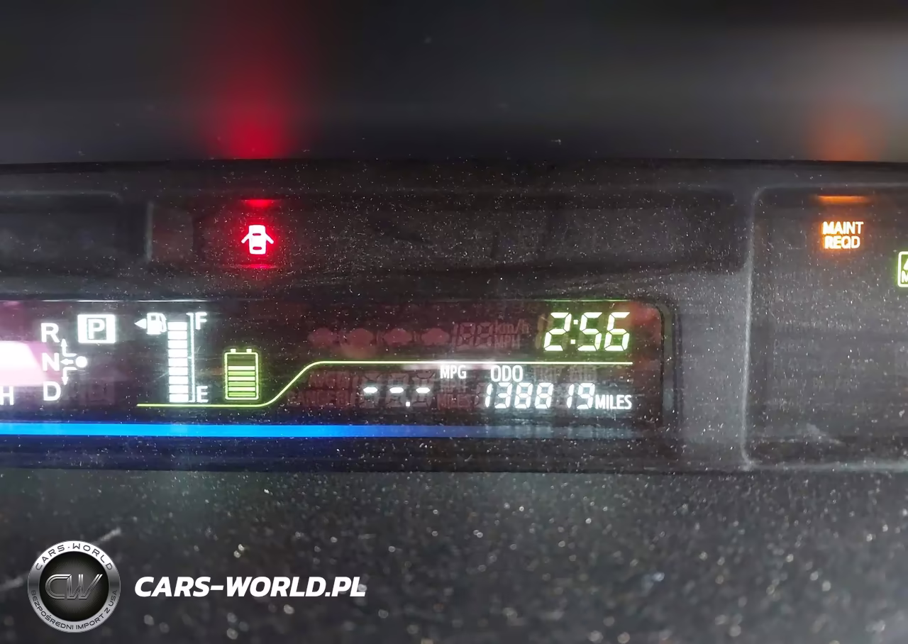2013 Toyota Prius V Five VIN:JTDZN3EU8D3289283 - 16
