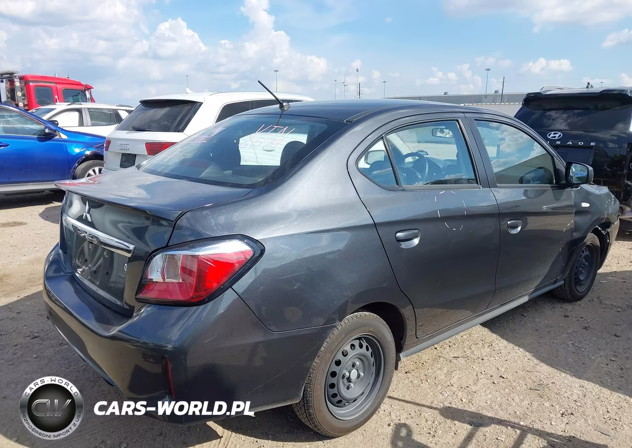 2024 Mitsubishi Mirage G4 Black Edition-Es-Le VIN:ML32FUFJ5RHF12579 - 4
