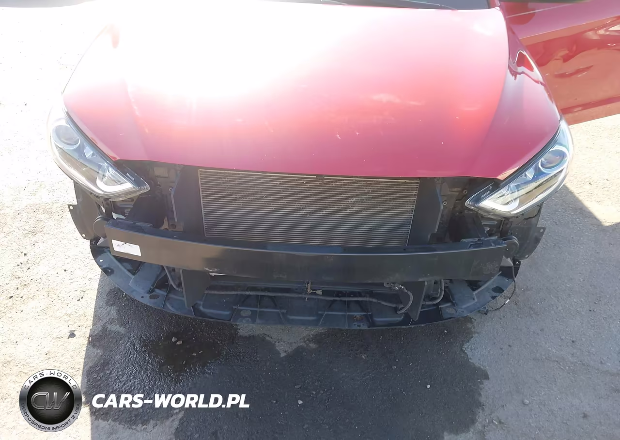 2018 Hyundai Elantra Value Edition VIN:5NPD84LF5JH379647 - 6