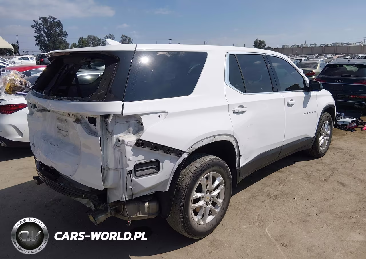 2021 Chevrolet Traverse Fwd Ls VIN:1GNERFKW7MJ236801 - 4