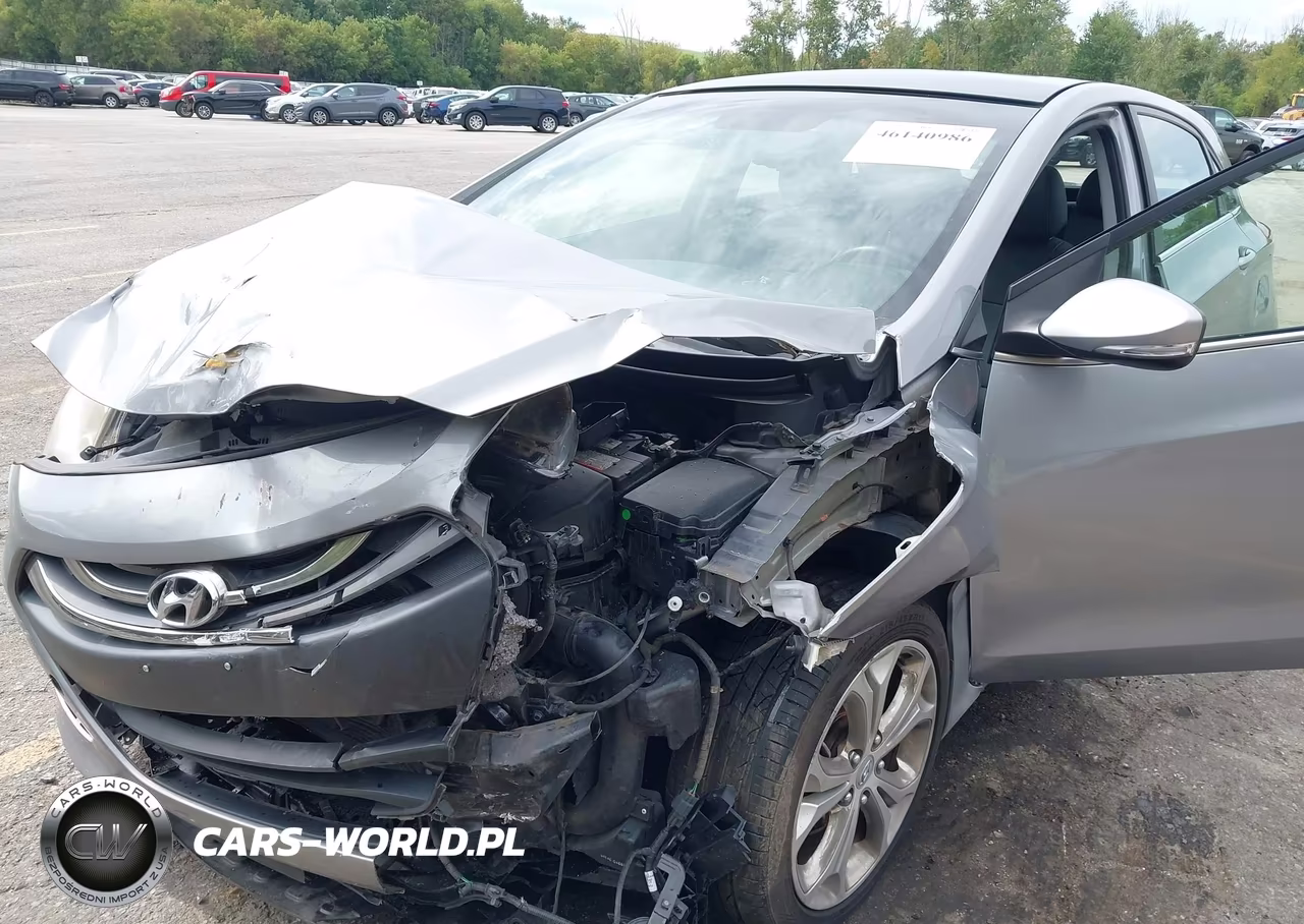 2013 Hyundai Elantra Gt VIN:KMHD35LE1DU151596 - 6