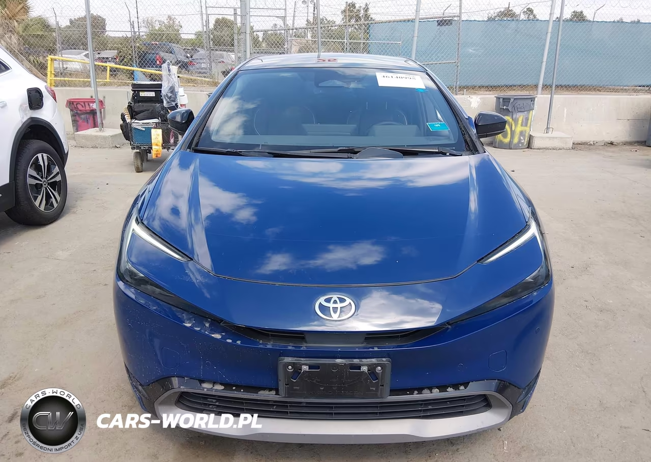 2024 Toyota Prius Xle VIN:JTDACAAU3R3023268 - 12