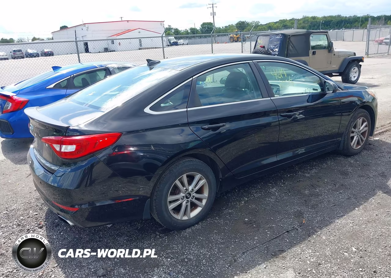 2015 Hyundai Sonata Se VIN:5NPE24AF1FH149992 - 4
