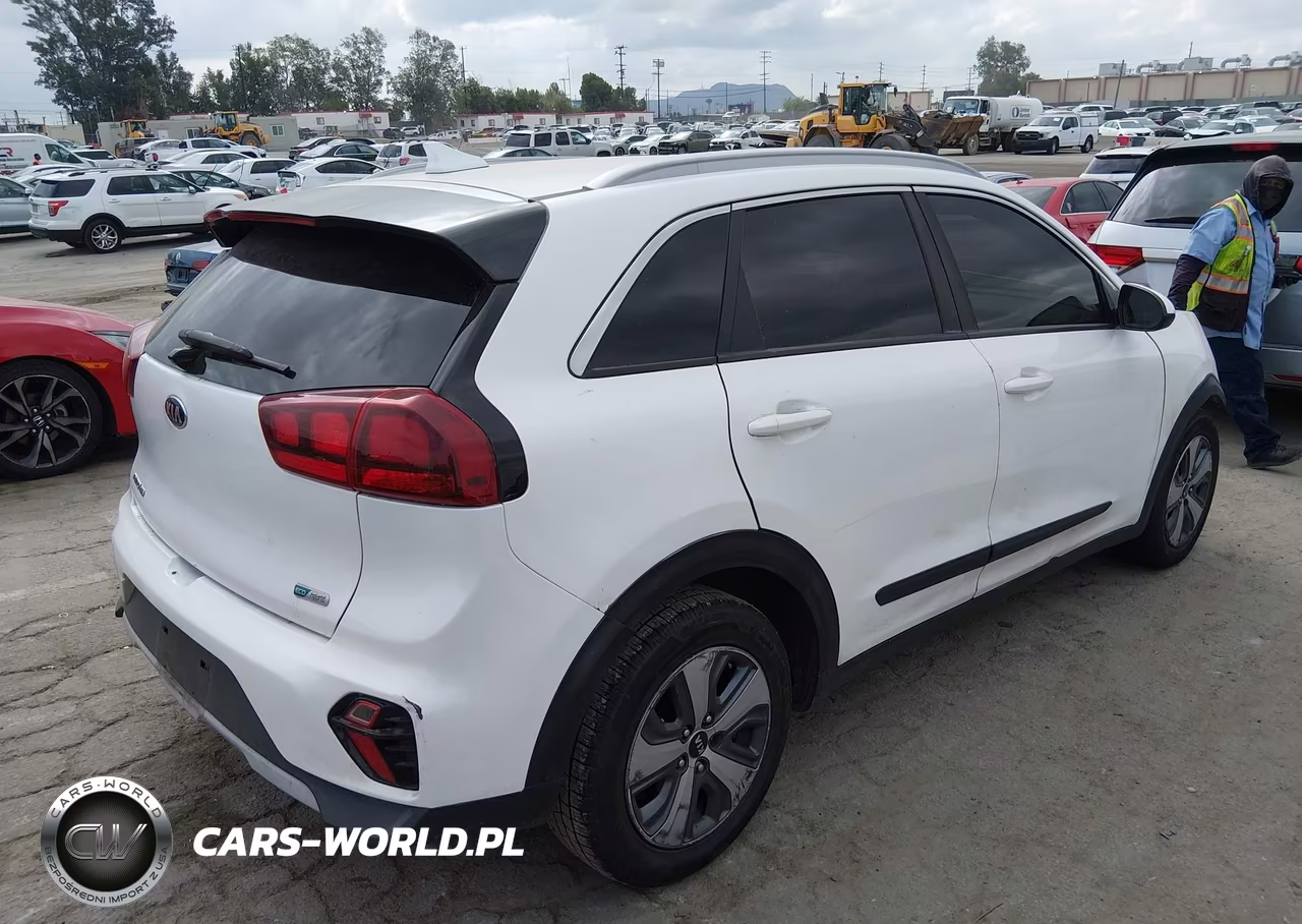 2021 Kia Niro Lx VIN:KNDCB3LC6M5488779 - 4