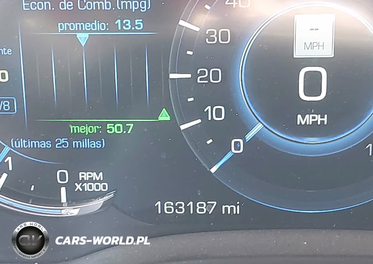 2017 Cadillac Escalade Luxury VIN:1GYS3BKJ9HR360046 - 18