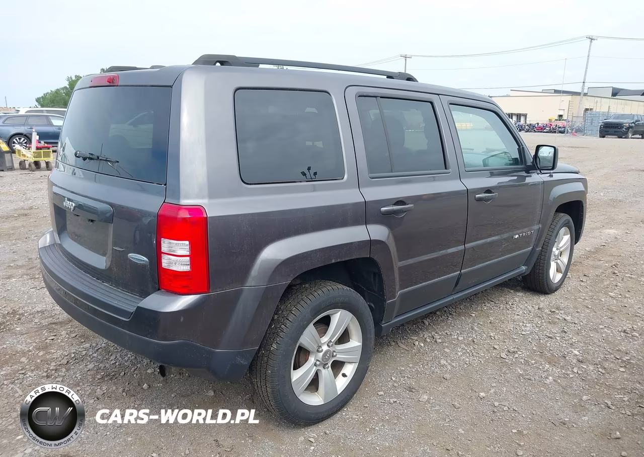 2017 Jeep Patriot Latitude Fwd VIN:1C4NJPFA0HD148584 - 4