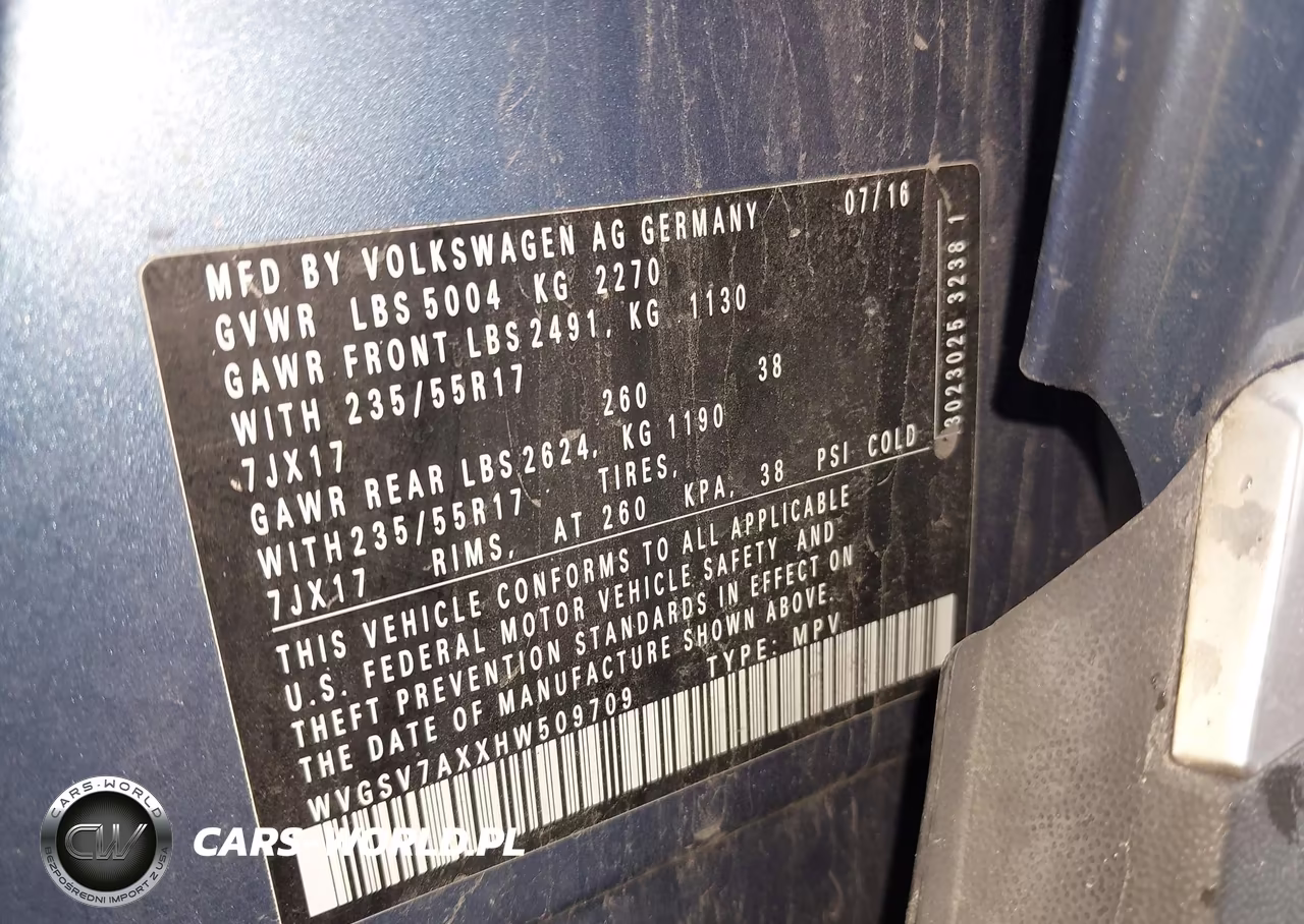 2017 Volkswagen Tiguan 2.0T Wolfsburg Edition VIN:WVGSV7AXXHW509709 - 9
