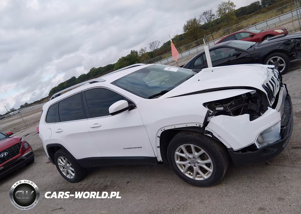 2016 Jeep Cherokee Latitude VIN:1C4PJMCB6GW254920 - 13