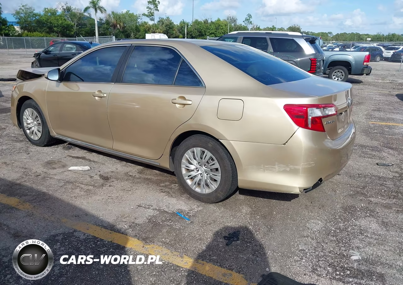 2012 Toyota Camry Le VIN:4T4BF1FK9CR239597 - 3