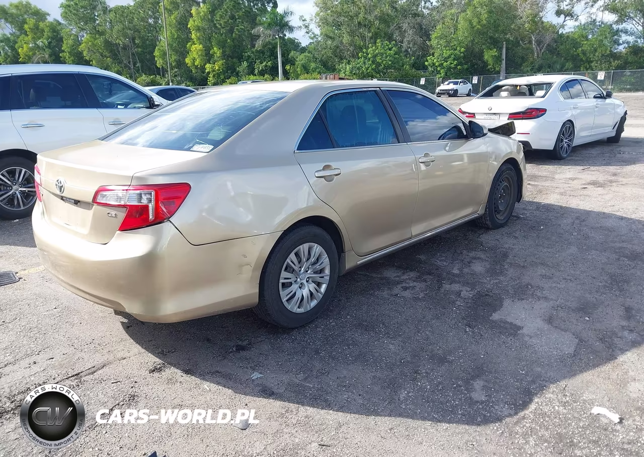 2012 Toyota Camry Le VIN:4T4BF1FK9CR239597 - 4
