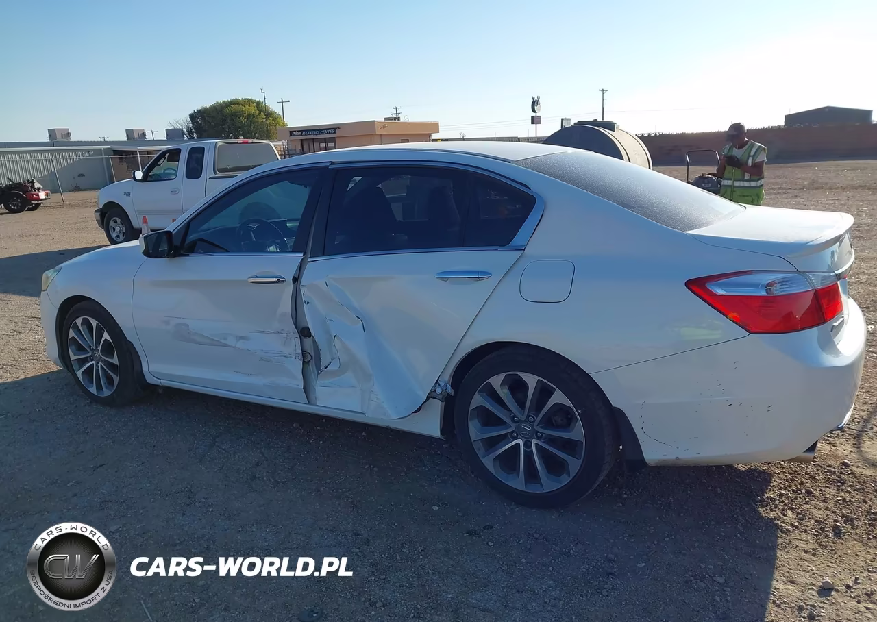 2014 Honda Accord Sport VIN:1HGCR2F52EA098789 - 14