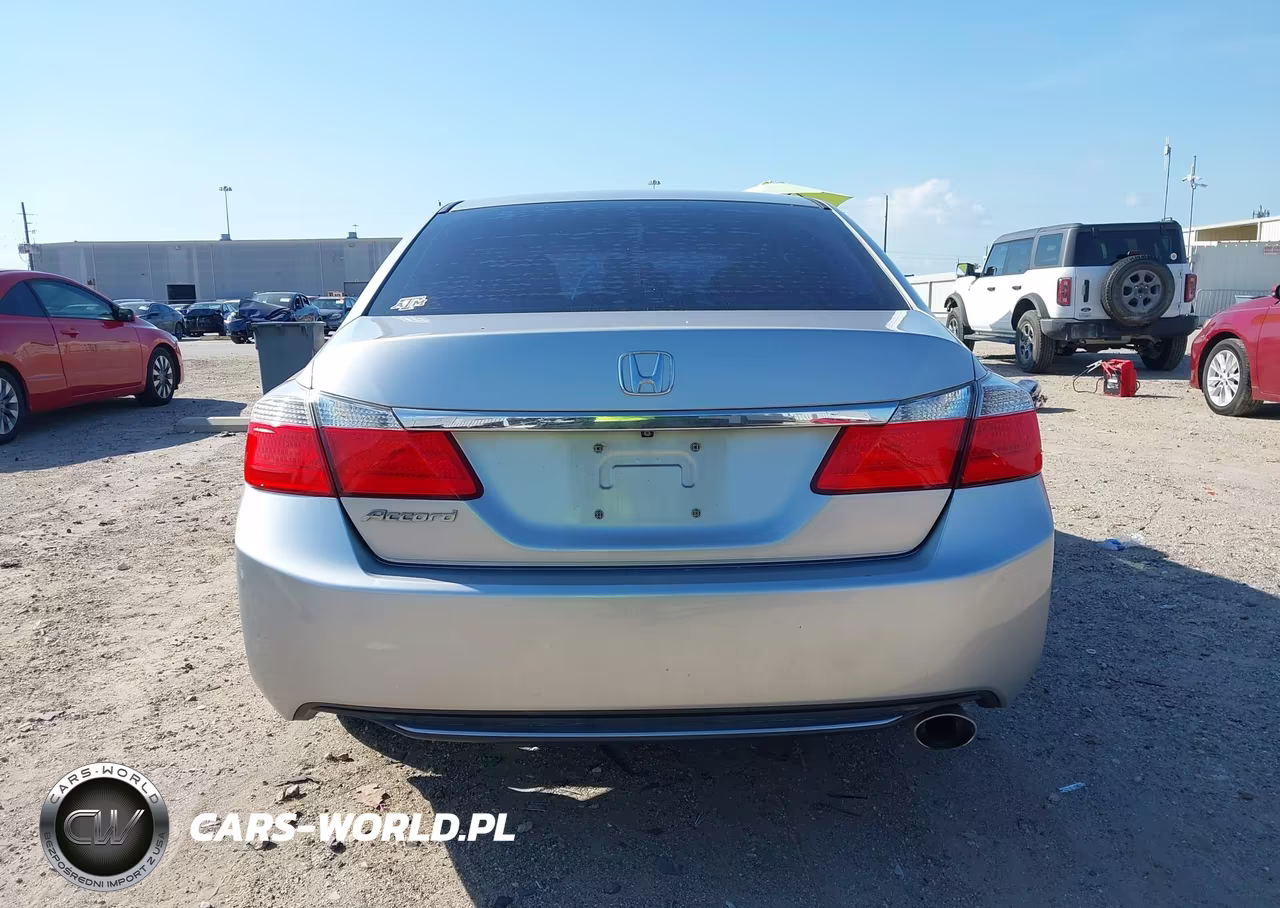 2015 Honda Accord Lx VIN:1HGCR2F33FA180613 - 17