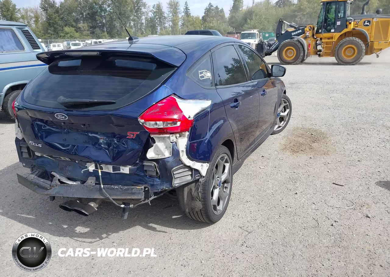 2017 Ford Focus St VIN:1FADP3L96HL223085 - 4