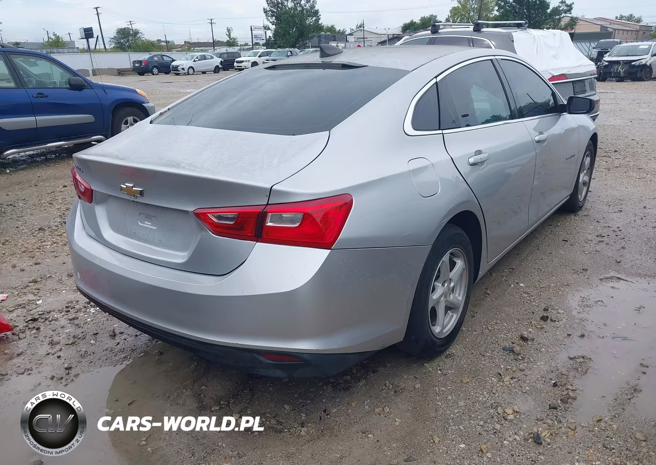 2017 Chevrolet Malibu Ls VIN:1G1ZB5ST2HF279815 - 4