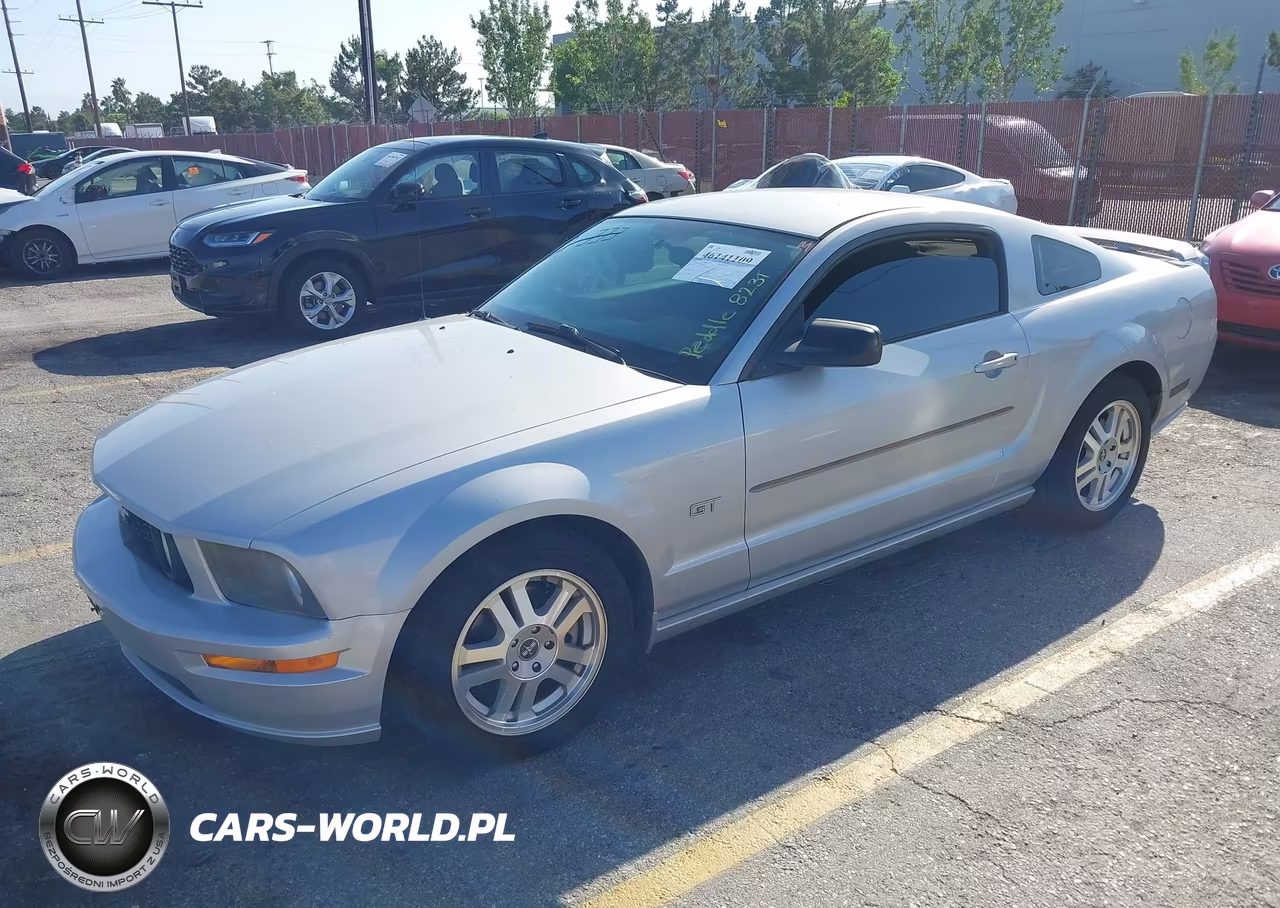 2007 Ford Mustang Gt Deluxe-Gt Premium VIN:1ZVHT82H575328231 - 2