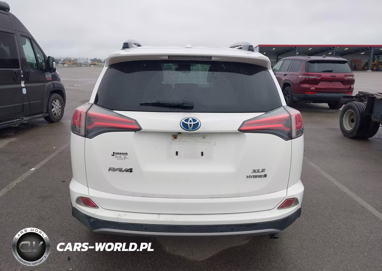 2018 Toyota Rav4 Hybrid Xle VIN:JTMRJREV5JD158938 - 16