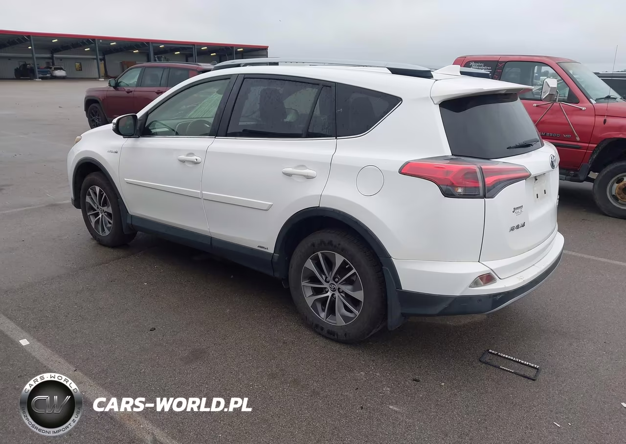 2018 Toyota Rav4 Hybrid Xle VIN:JTMRJREV5JD158938 - 3