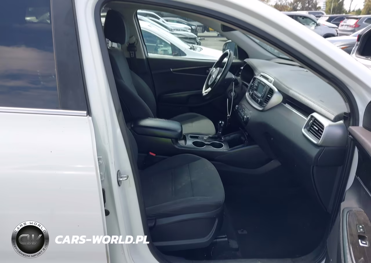 2017 Kia Sorento 3.3L Lx VIN:5XYPG4A57HG247467 - 5