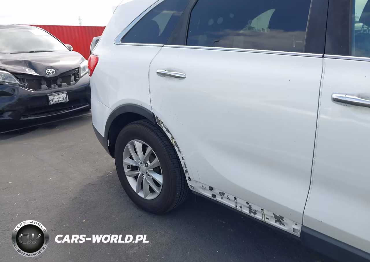 2017 Kia Sorento 3.3L Lx VIN:5XYPG4A57HG247467 - 6