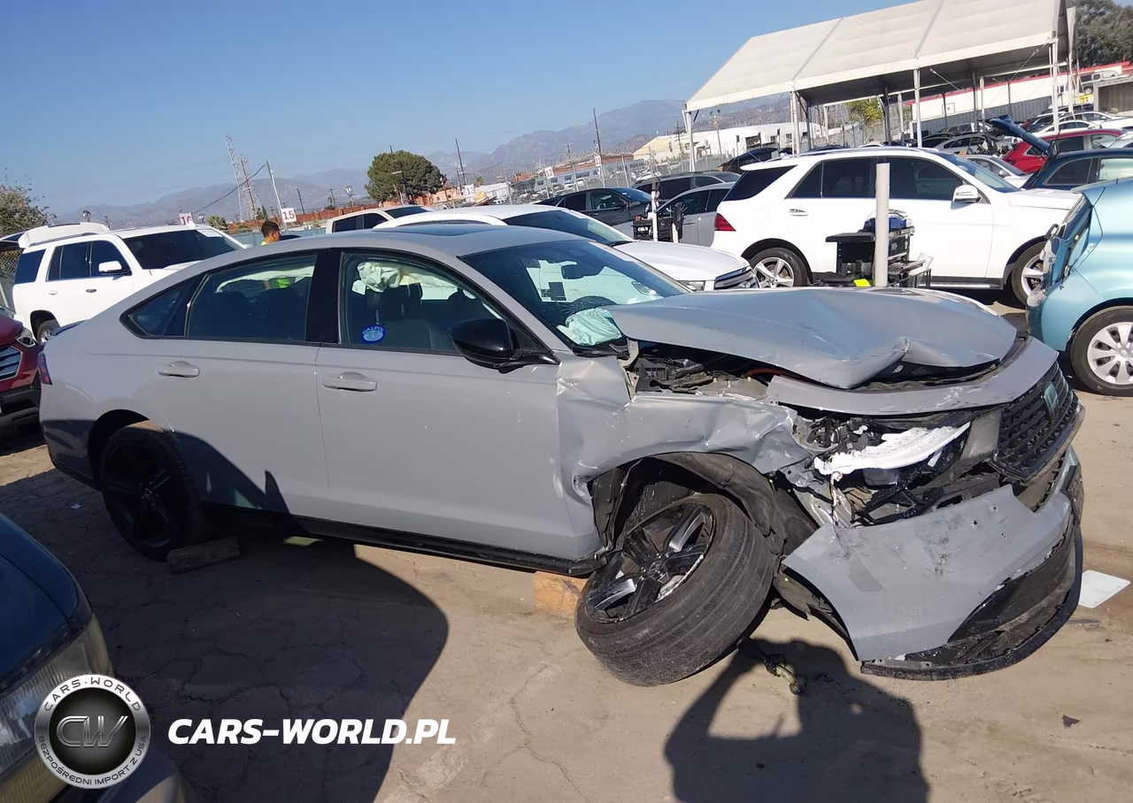 2024 Honda Accord Hybrid Sport-L VIN:1HGCY2F79RA085807 - 12