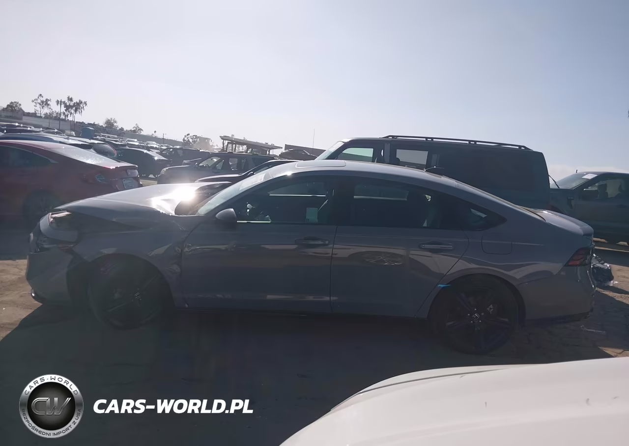 2024 Honda Accord Hybrid Sport-L VIN:1HGCY2F79RA085807 - 13
