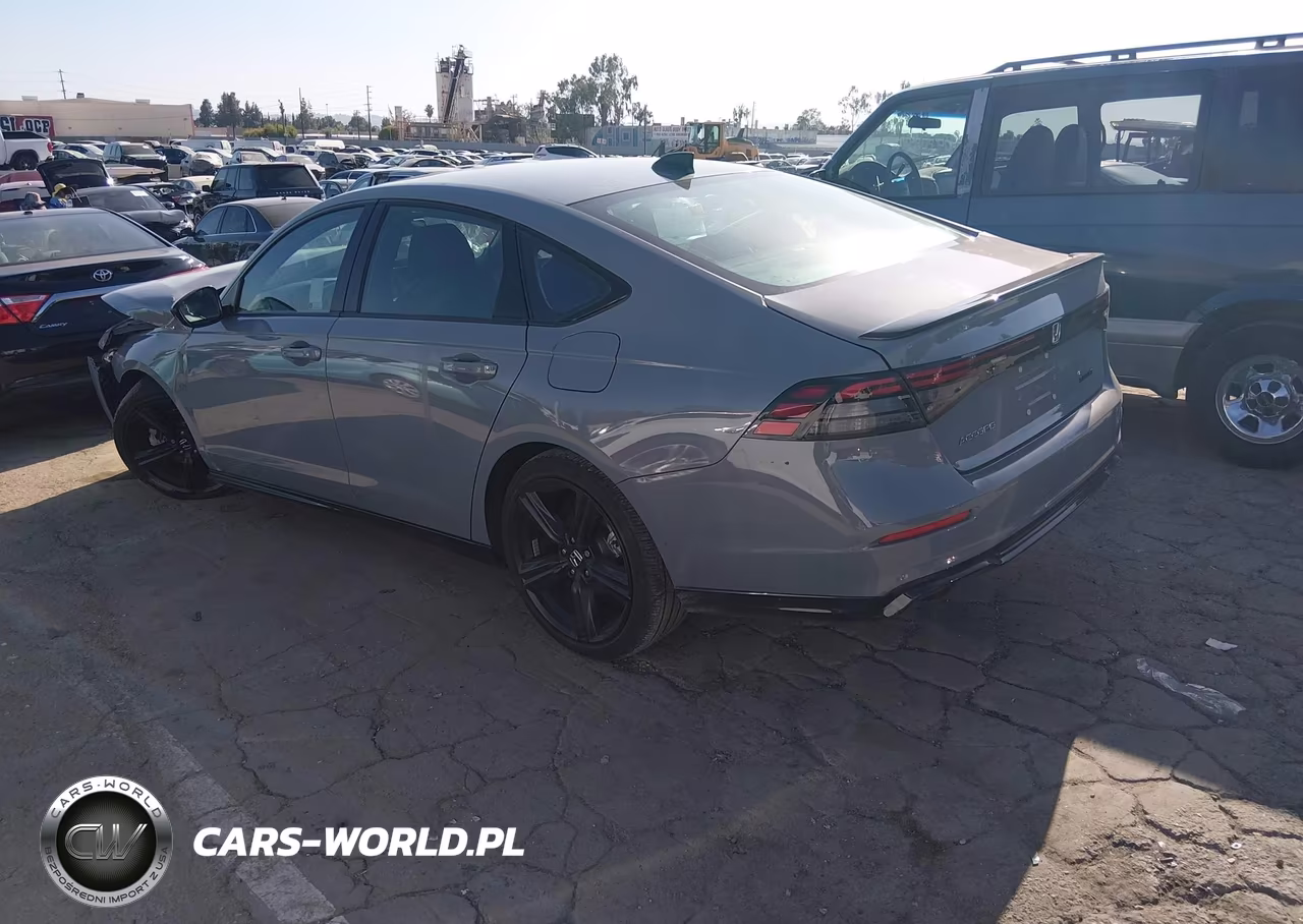 2024 Honda Accord Hybrid Sport-L VIN:1HGCY2F79RA085807 - 3