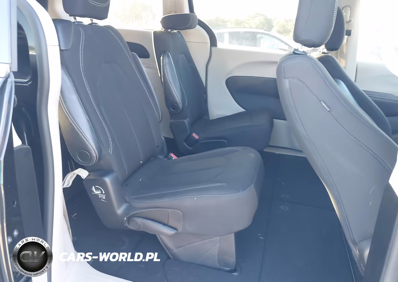 2022 Chrysler Voyager Lx VIN:2C4RC1CG5NR230367 - 8