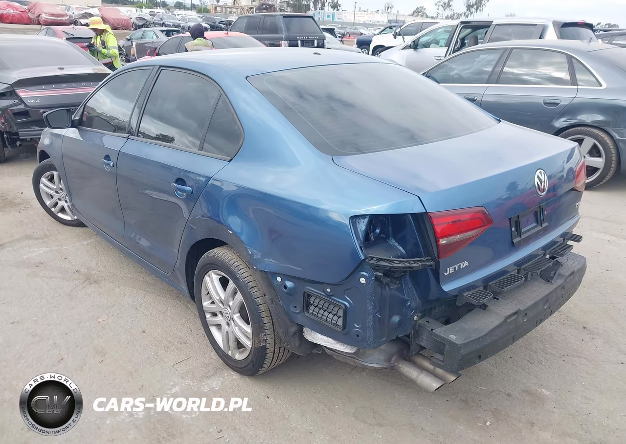 2018 Volkswagen Jetta 1.4T S VIN:3VW2B7AJ3JM251805 - 3